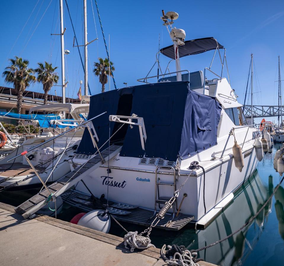 Spacious And Charming Boat In Port Forum Ξενοδοχείο Sant Adria de Besos Εξωτερικό φωτογραφία